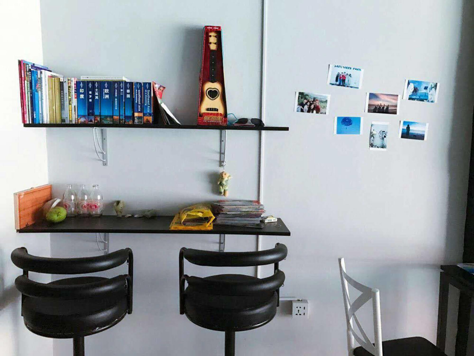 The Galiness International Backpacker Hostel Phuket パトン エクステリア 写真